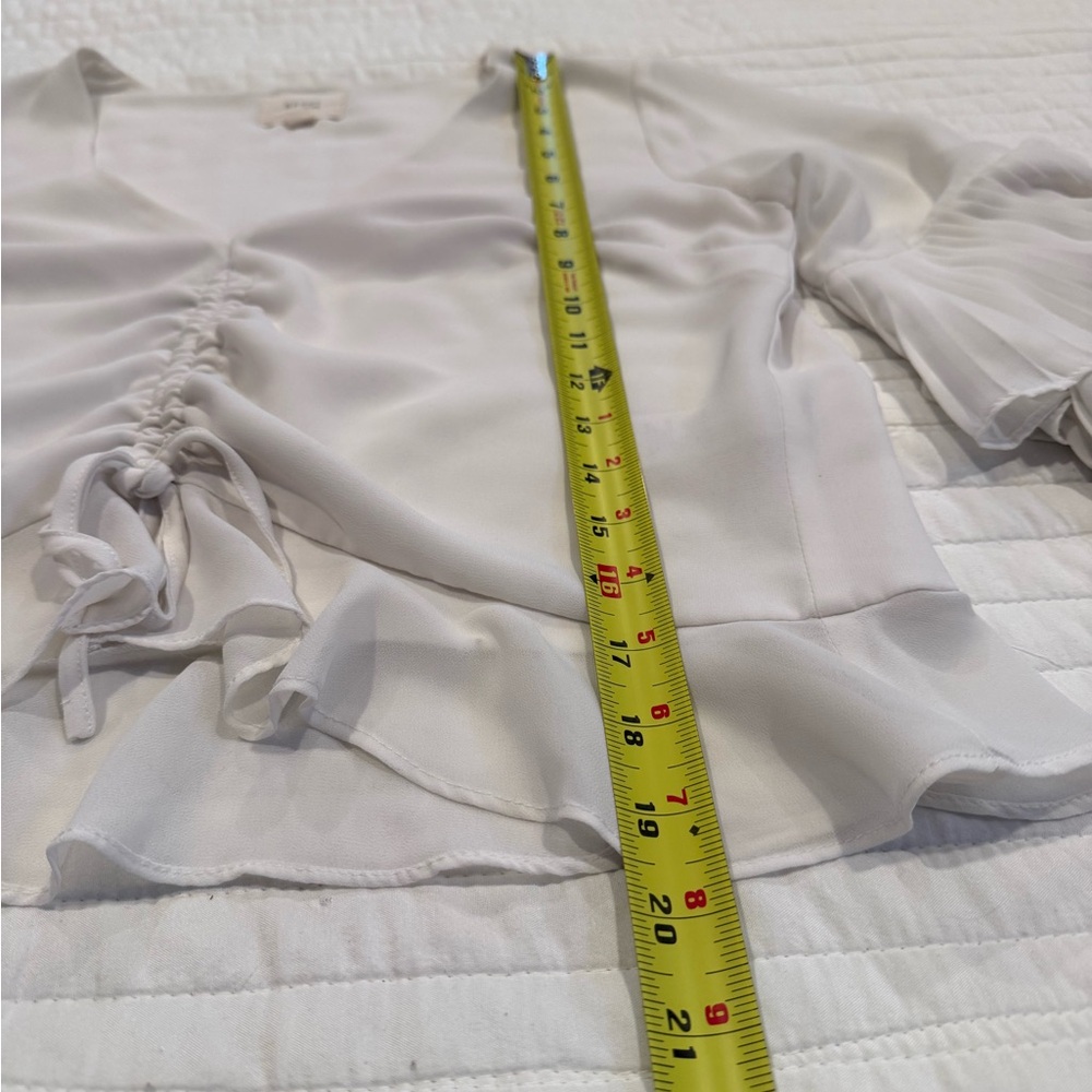 Reset by Jane Cropped Long-Sleeves V-Neck Shirt with Tiered Ruffle Sleeves Sz M - Picture 6 of 6